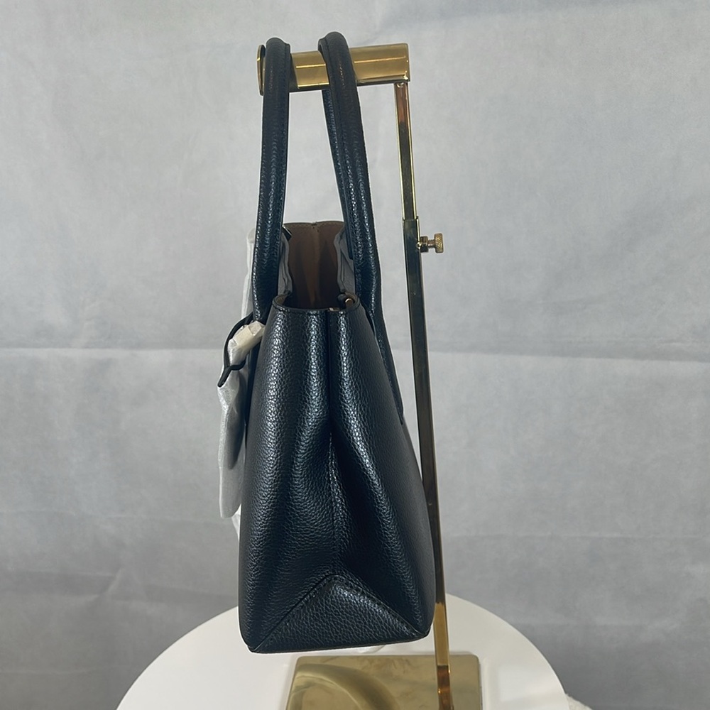 Kate spade ,NWT ,Black with Zipper close , 1 Pocket in side , shoulder Bag .tote - Picture 3 of 13